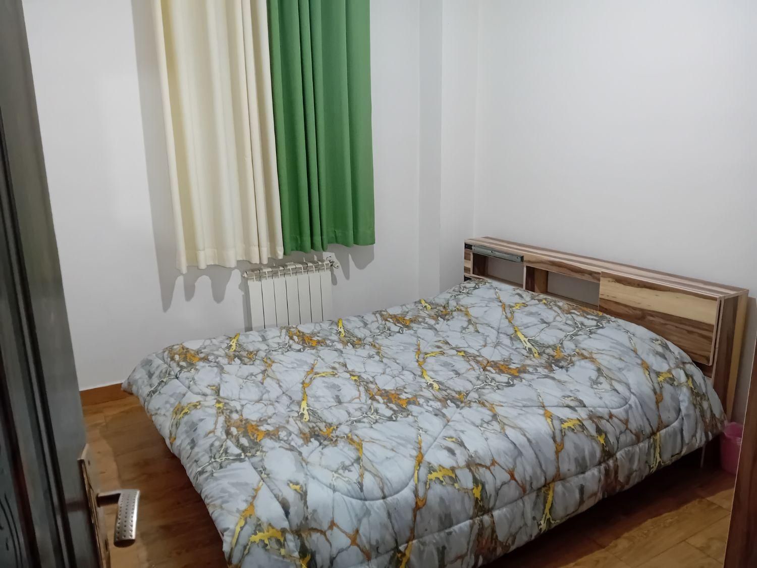 اجاره اپارتمان دوخواب مبله کامل|اجارهٔ کوتاه‌مدت آپارتمان و سوئیت|رشت, فلسطین|دیوار