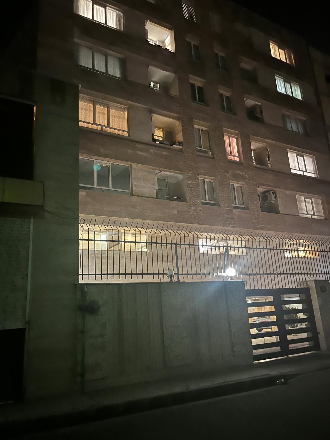 اجاره۱۳۰متری روبه نما|اجارهٔ آپارتمان|کرج, شهرک جهان‌نما|دیوار