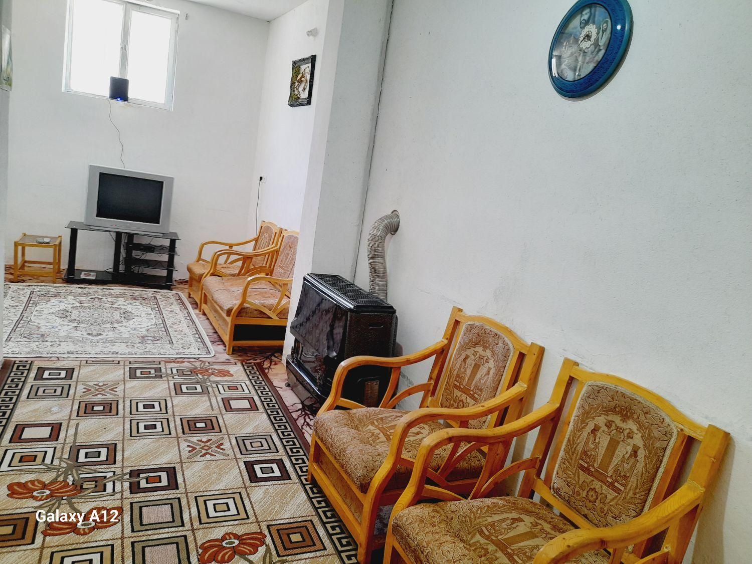 منزل مبله ، خانه مسافر ،سوئیت مبله،منزل حیاط دار|اجارهٔ کوتاه‌مدت آپارتمان و سوئیت|شیراز, زند|دیوار