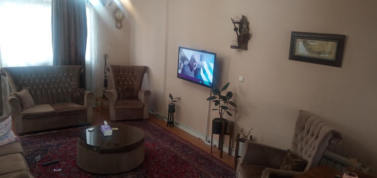هم خانه(خونه دارم)|اجارهٔ آپارتمان|تهران, نصرت|دیوار