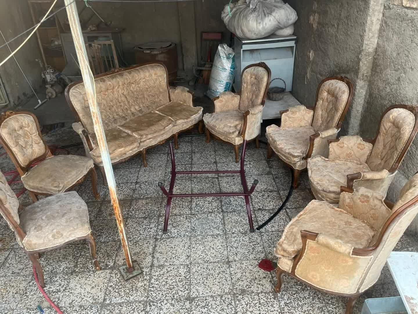 مبل  ۹ نفره|مبلمان خانگی و میز عسلی|اصفهان, جاوان|دیوار