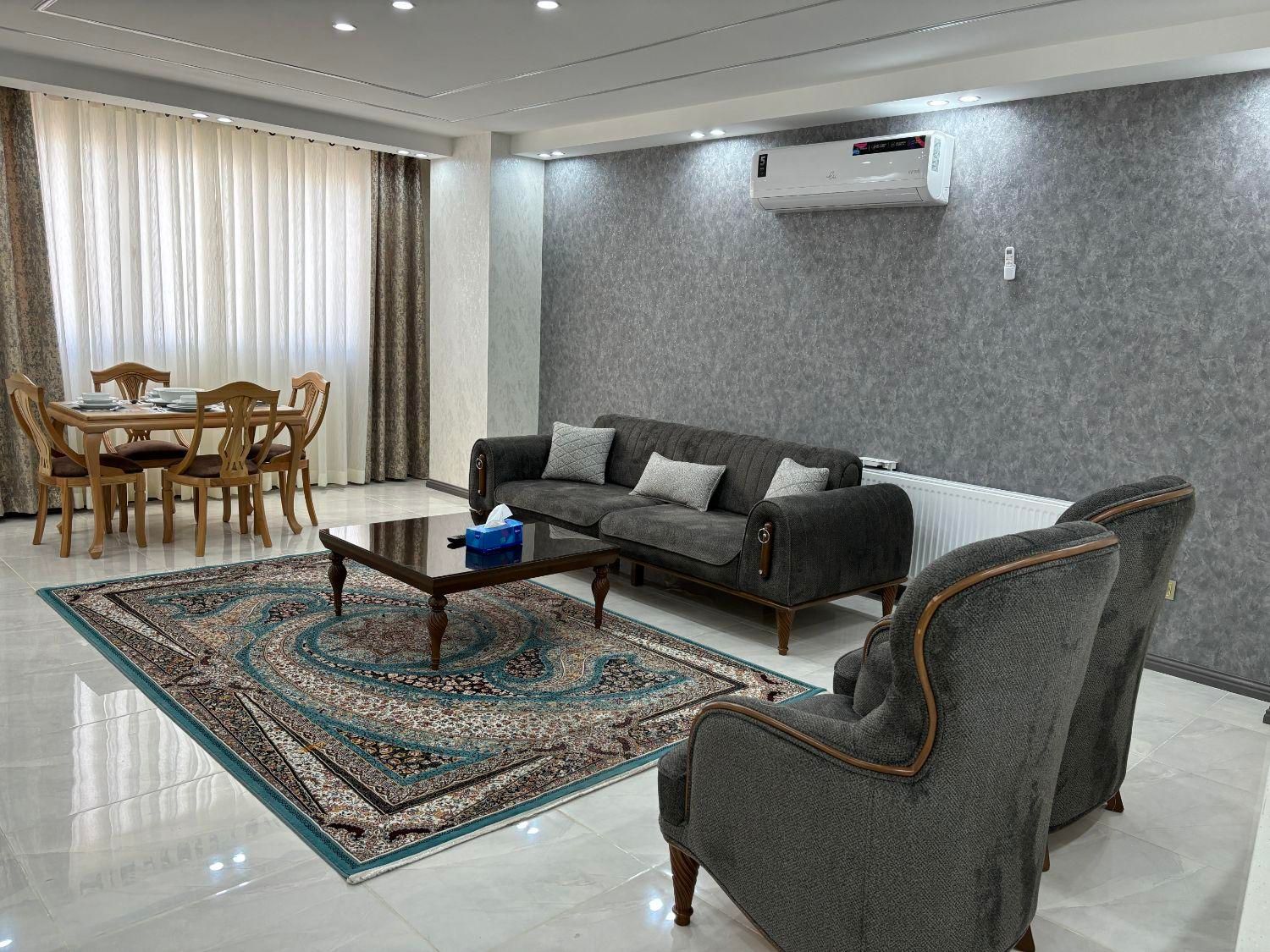 اجاره آپارتمان مبله نوساز لوکس|اجارهٔ کوتاهمدت آپارتمان و سوئیت|شیراز, فرهنگ شهر|دیوار