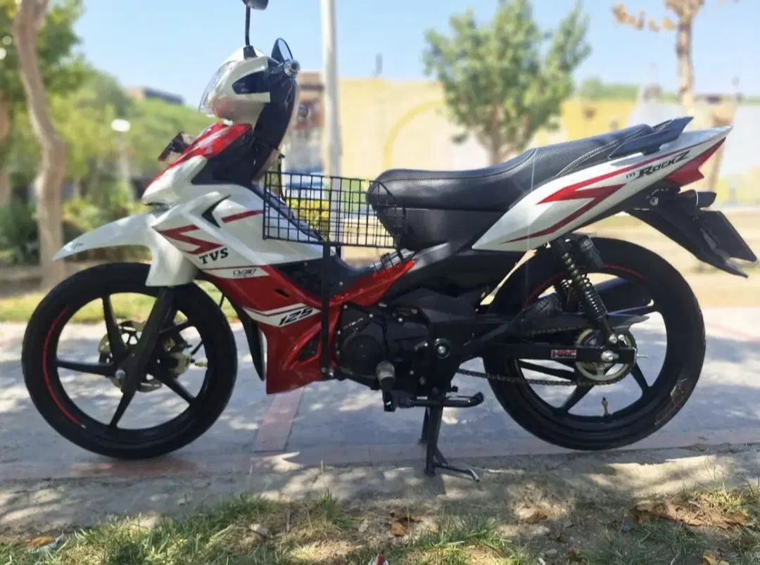 tvs 1403|موتورسیکلت|اصفهان, قلعه طبره|دیوار