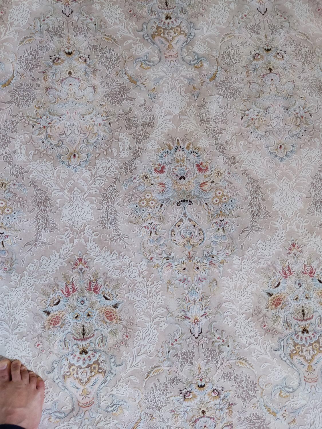 فرش 12متری 1200شانه تمیز مناسب جهیزیه بفروش میرسد|فرش|قم, نیروگاه|دیوار