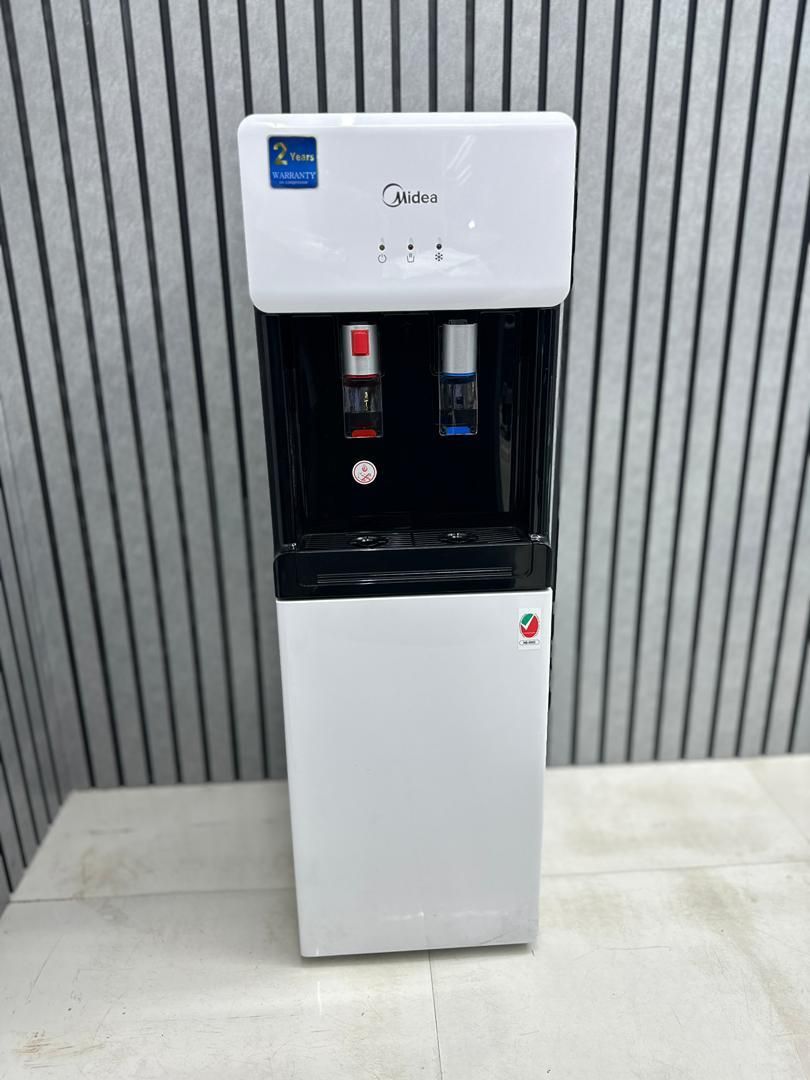 ابسردکن ایستاده مدیا اصل مدل ۱۶۷۵|آبسردکن و تصفیه آب|اهواز, طالقانی|دیوار