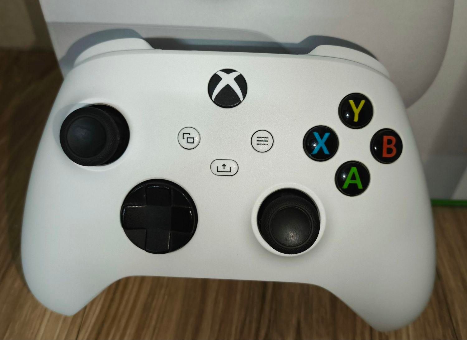 Xbox serie. s|کنسول، بازی ویدئویی و آنلاین|تهران, جمال‌زاده|دیوار