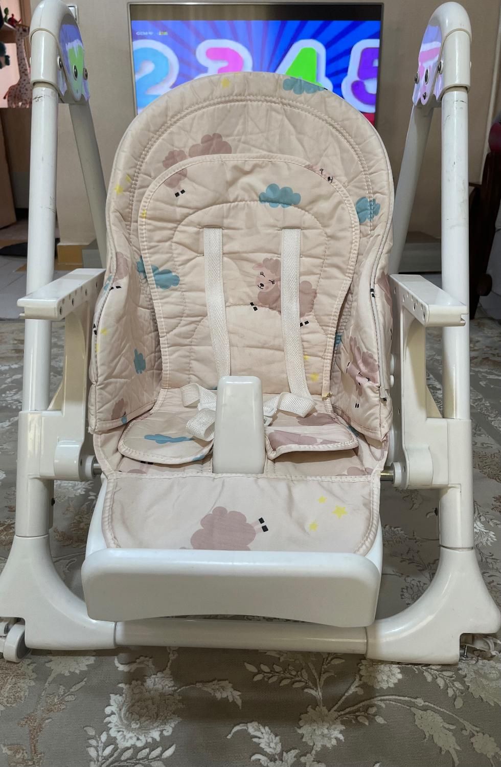 صندلی غذای کودک هپی بی بی|تخت و صندلی بچه|آستانه اشرفیه, |دیوار