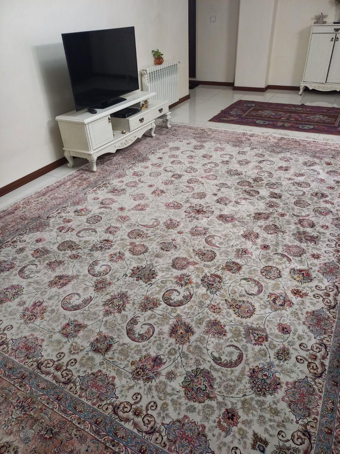 فرش ۱۲ متری کارکرده|فرش|تهران, جوادیه تهرانپارس|دیوار