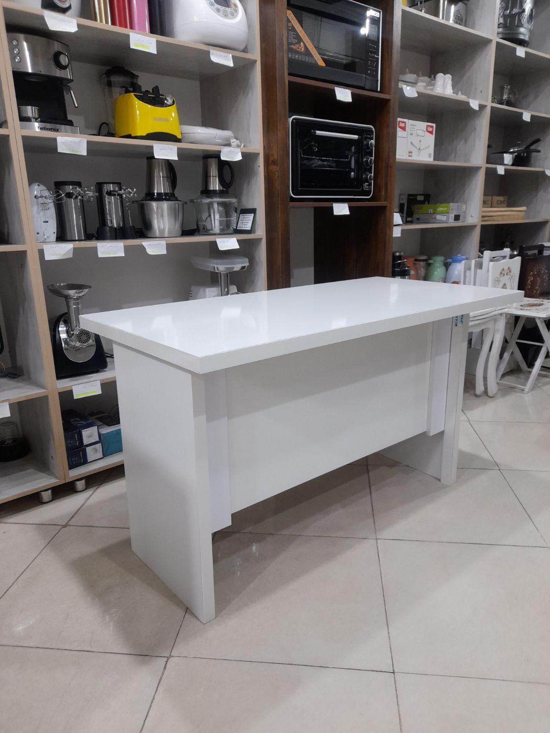 میز تحریر ۱/۲۰ کازیو اثاث مارکت|میز تحریر و کامپیوتر|سیرجان, |دیوار