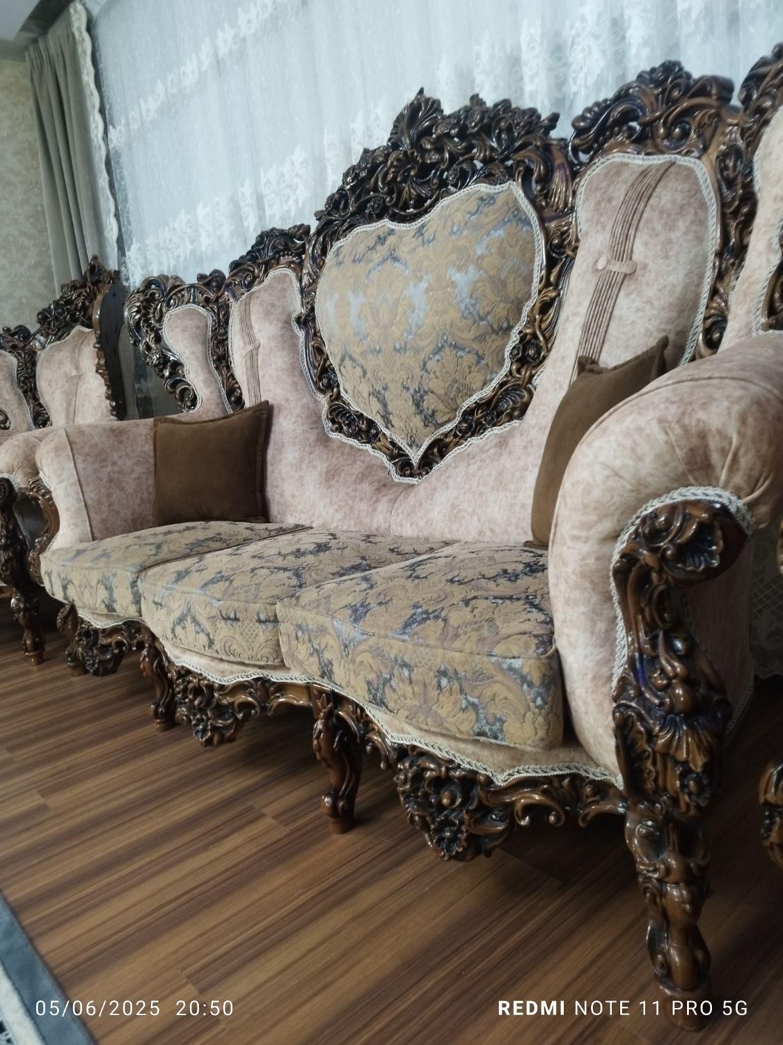 مبل سلطنتی چوب گردو|مبلمان خانگی و میز عسلی|فردیس, |دیوار