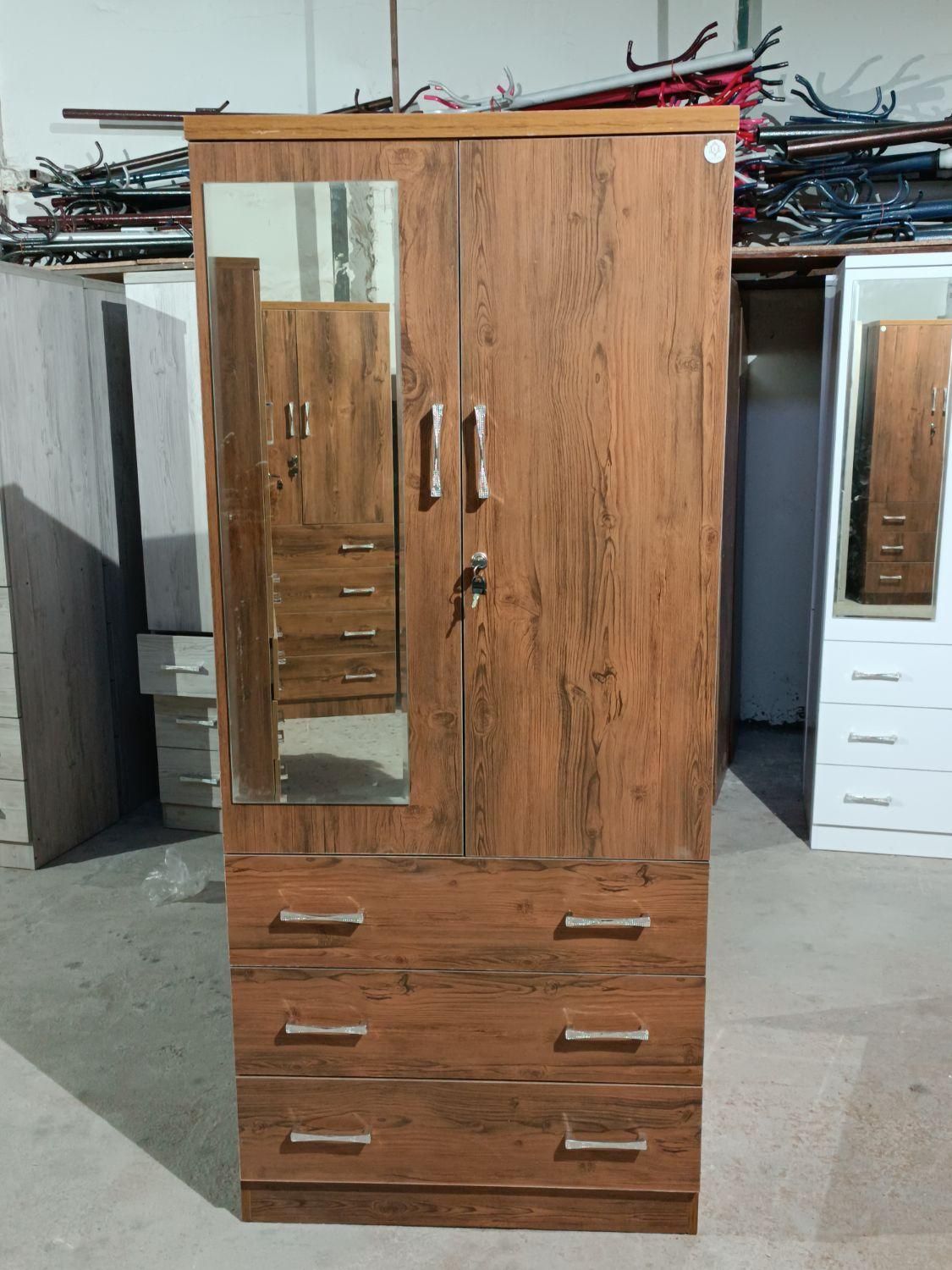 کمد ،دراور ، میز آرایش،|جاکفشی، کمد، دراور|یزد, |دیوار