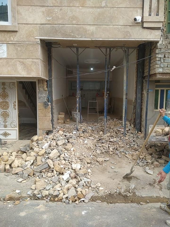 انجام انواع تخریب ساختمان کلی و جزئی|خدمات پیشه و مهارت|ساوه, |دیوار