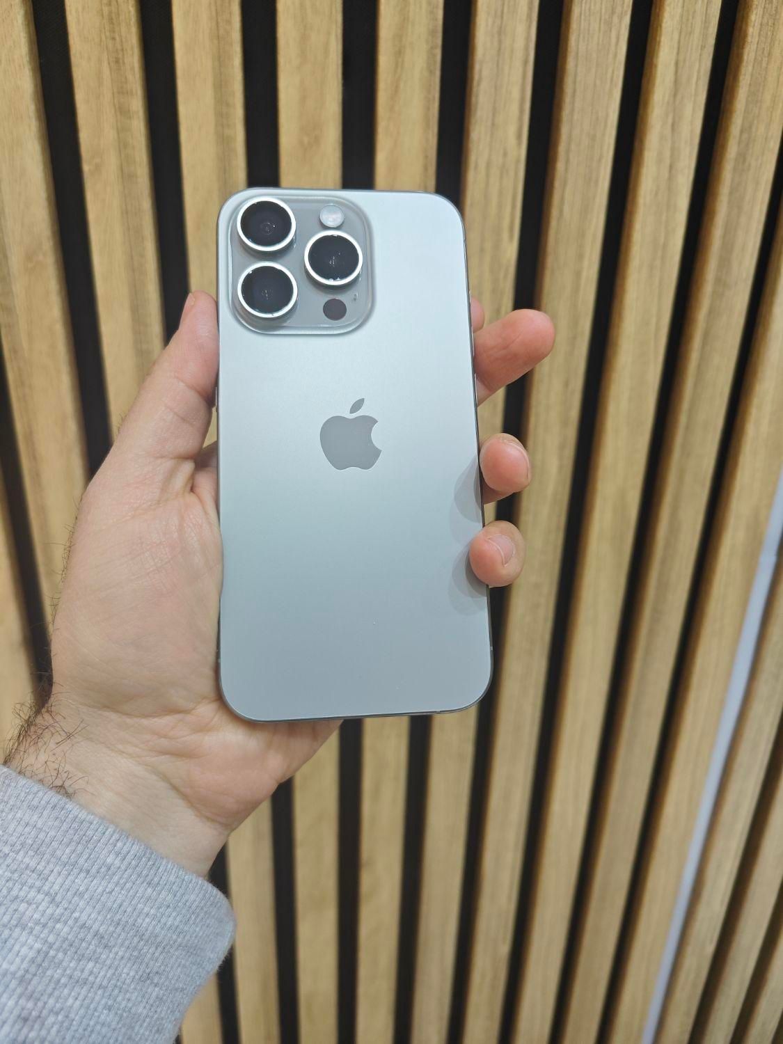 iphone 15 pro  256|موبایل|تهران, صادقیه|دیوار