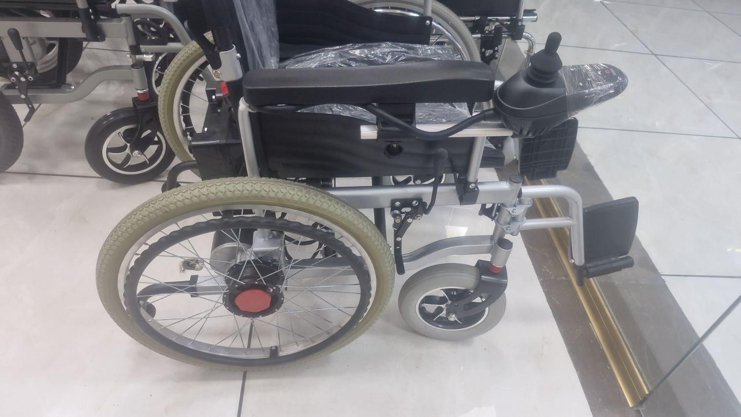 اتوماتیک ویلچر سالمندان|آرایشی، بهداشتی، درمانی|تبریز, |دیوار