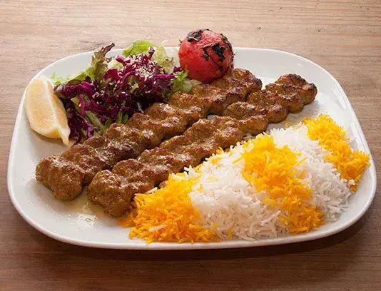نیازمند آشپز ایرانی|استخدام خدمات فروشگاه و رستوران|مشهد, طلاب|دیوار