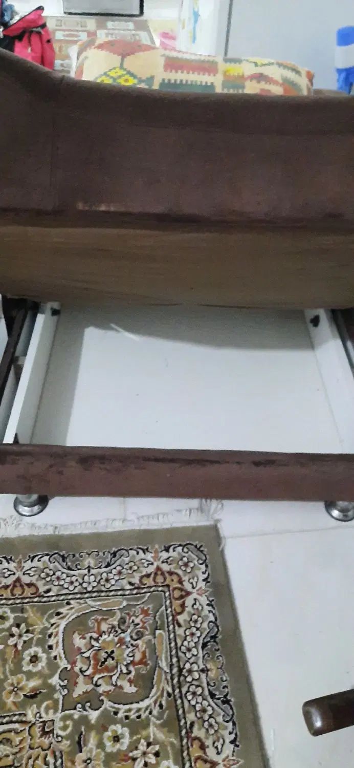 مبل تختخوابشوترک۷نفره،میزو۴عسلی وچراغ خواب و پرده|مبلمان خانگی و میز عسلی|گرگان, |دیوار