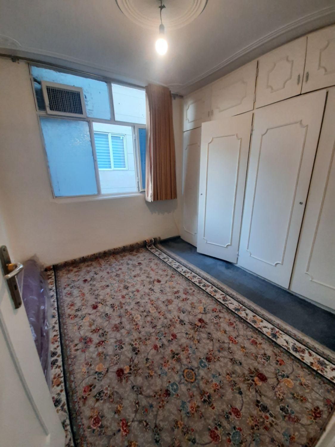 آپارتمان۴۵مت/آسانسور/انباری/برِاصلی کمیل غربی/مجرد|اجارهٔ آپارتمان|تهران, جی|دیوار