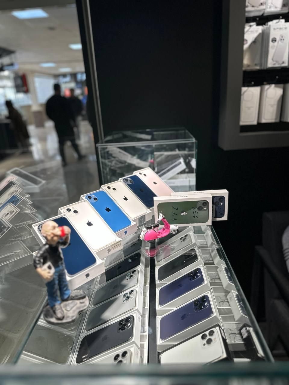 اپل iPhone 13 با حافظهٔ ۱۲۸ گیگابایت|موبایل|تهران, گیشا|دیوار