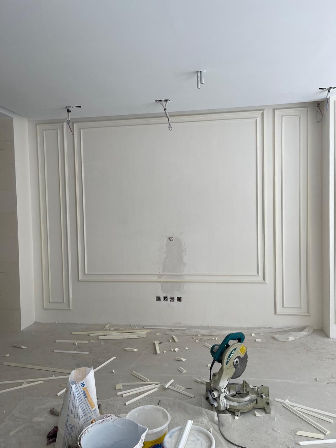 نصب نصاب تخصصی ابزار قاب بندی و ترمووال|خدمات پیشه و مهارت|کرج, گلشهر|دیوار