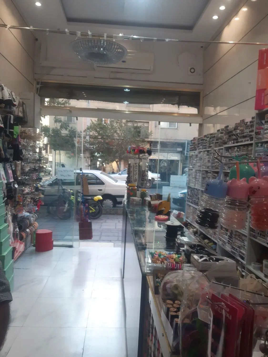 کل۳۶متر تجاری ۳واحداپارتمان یک کارگاه فروش ومعاوضه|فروش مغازه و غرفه|تهران, جیحون|دیوار