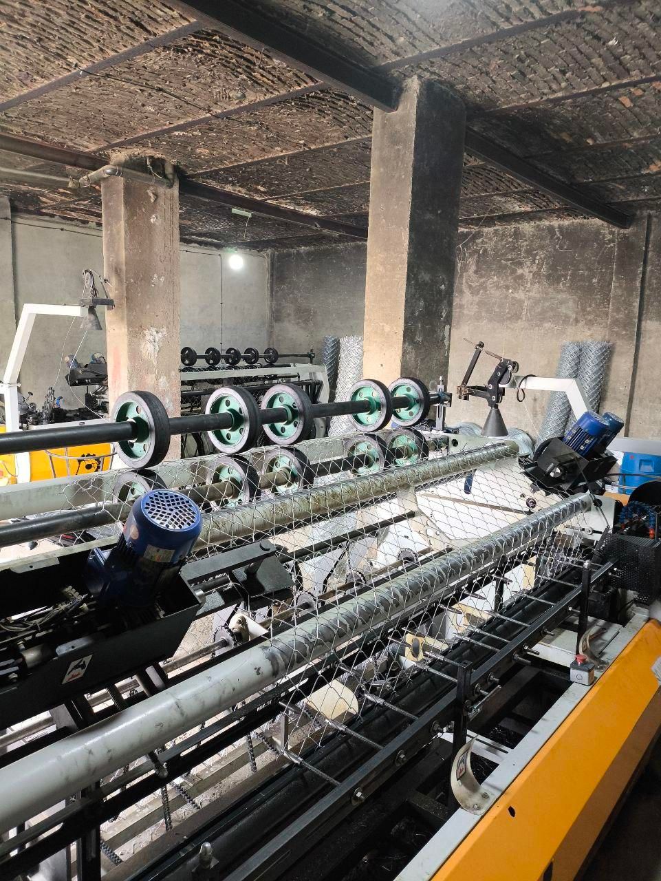 کارگاه تولیدی فنس (h.s)|خدمات باغبانی و درختکاری|همدان, |دیوار