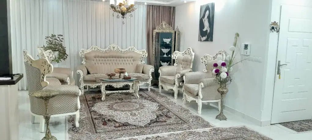 ست مبلمان  و میز غذاخوری ۶ نفره.سالم و خیلی تمیز|مبلمان خانگی و میز عسلی|کرج, فاز ۱ مهرشهر|دیوار