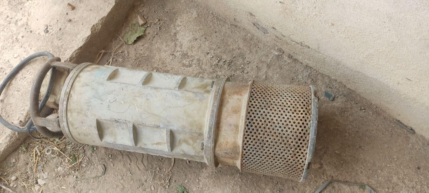 کفکش و لجن کش جهان پمپ|ماشین‌آلات صنعتی|بناب, |دیوار