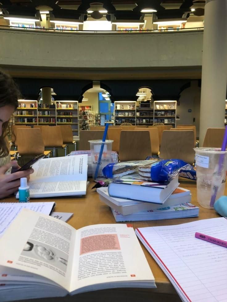 نگارش رساله دکتری وتز دکتری داروسازی وگفتار درمانی|خدمات آموزشی|مشهد, هفده شهریور|دیوار