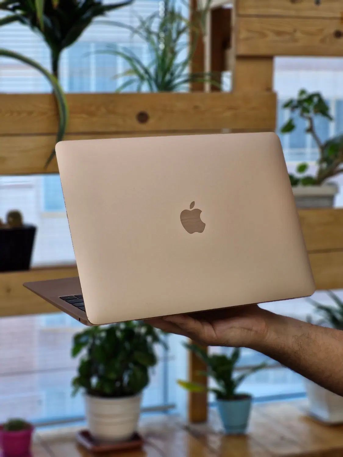 مک بوک شیک و خوش رنگ  Macbook Air 2020 (تک سایار)|رایانه همراه|تبریز, |دیوار