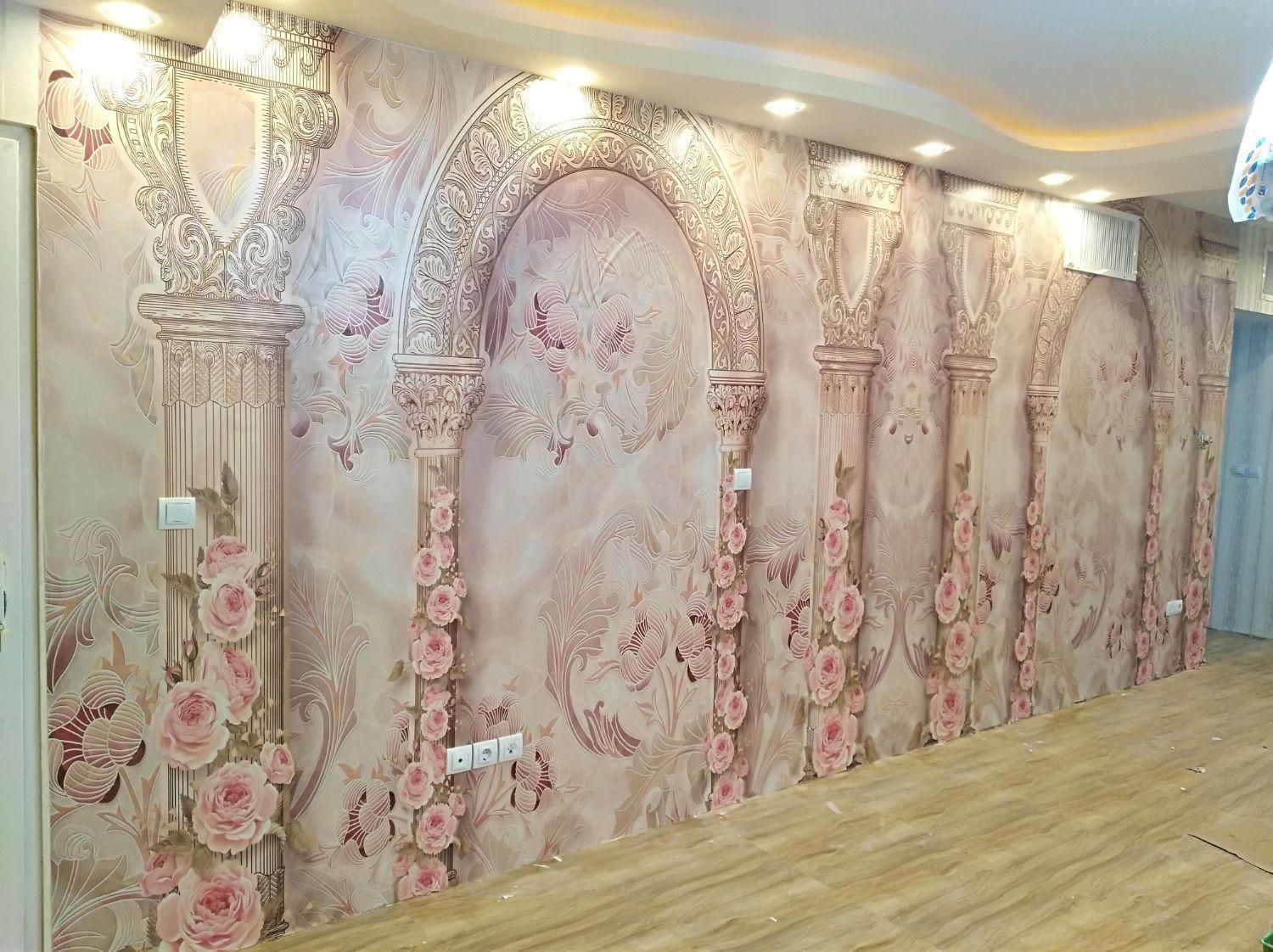 نصب کاغذدیواری ، نصاب کاغذ دیواری و پوستر|خدمات پیشه و مهارت|شیراز, فرگاز|دیوار