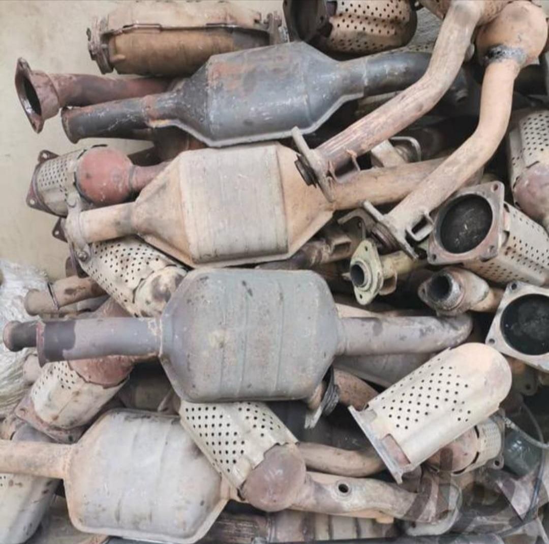 کاتالیزور خریدوفروش النود207 206 پژو و...|قطعات یدکی و لوازم جانبی|تهران, مهرآباد جنوبی|دیوار