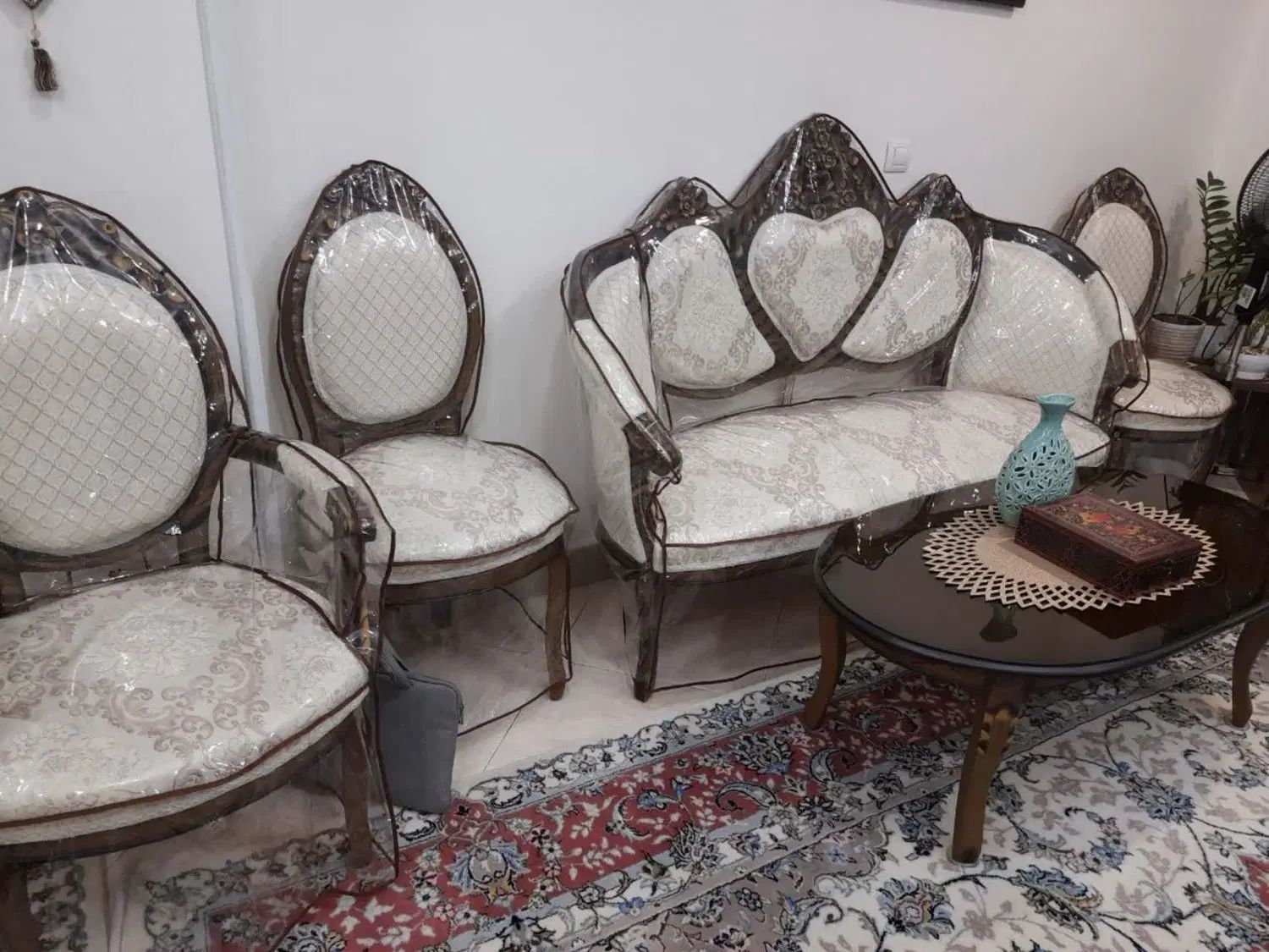 مبلمان کلاسیک و استیل|مبلمان خانگی و میز عسلی|تهران, مینی‌سیتی (شهرک نفت)|دیوار