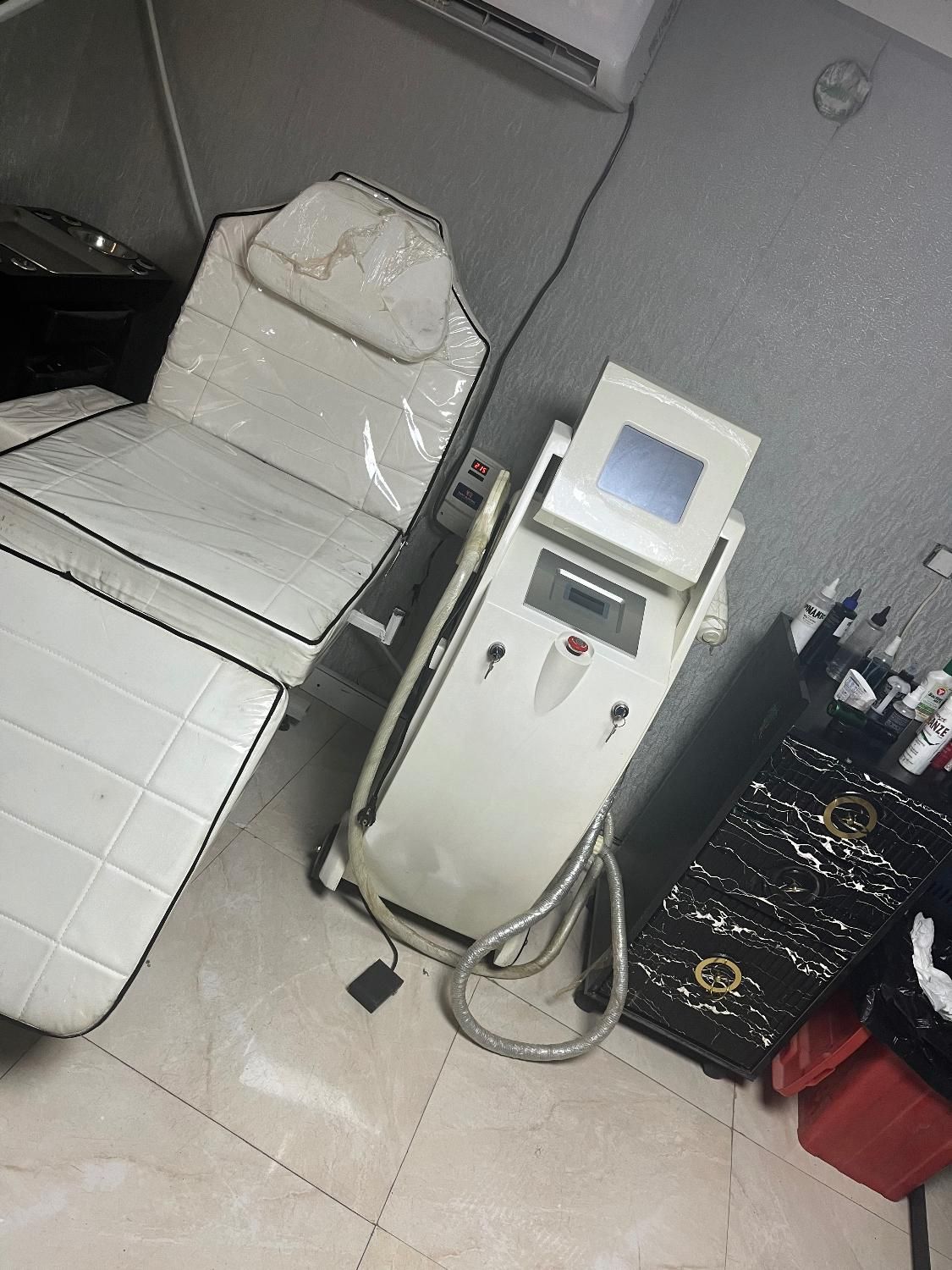 لیزر پاک کردن تاتو بدن و صورت|خدمات آرایشگری و زیبایی|محمدشهر, محمدشهر|دیوار