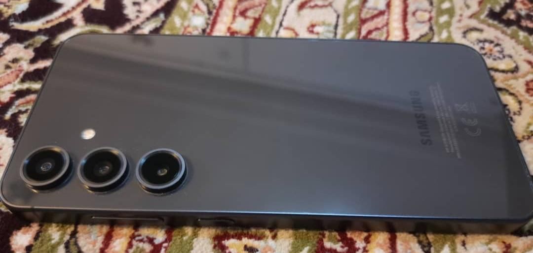 سامسونگ +Galaxy S24 با حافظهٔ ۲۵۶ گیگابایت|موبایل|شیراز, هفت تنان|دیوار