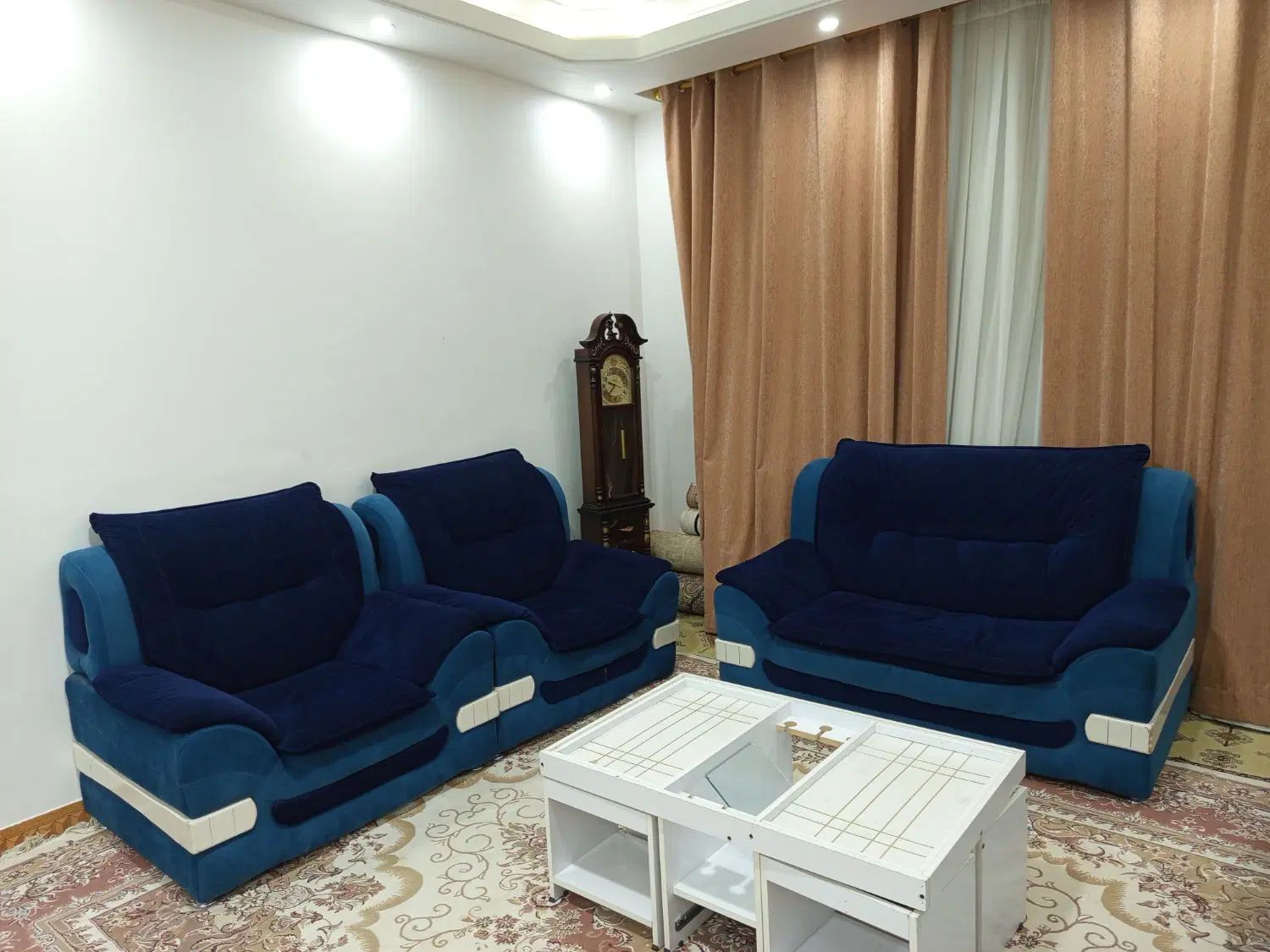 مبل کارکرده بدون کوچکترین زدگی یا پارگی|مبلمان خانگی و میز عسلی|یاسوج, |دیوار