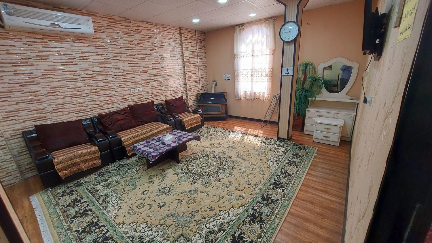 هتل آپارتمان منزل روزانه سوئیت مبله مسافر|اجارهٔ کوتاهمدت آپارتمان و سوئیت|شیراز, زند|دیوار