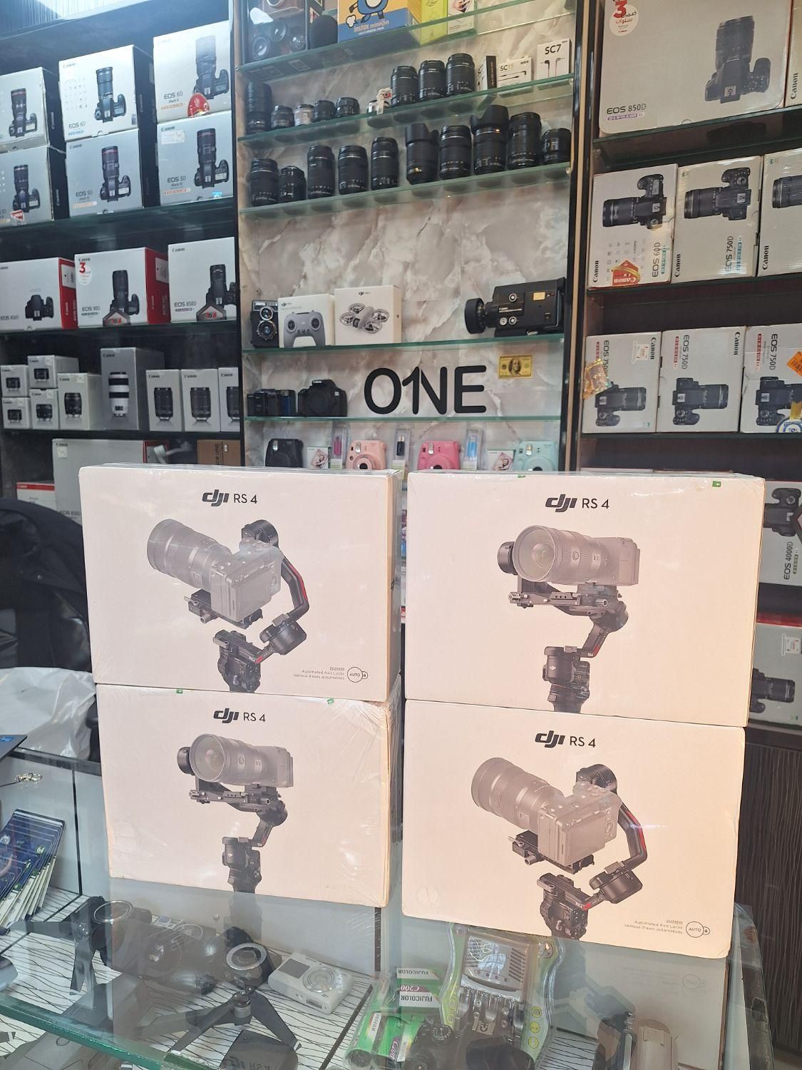 dji Rs4 دی جی ای گیمبال لرزشگیر دوربین اکبنده پلمپ|دوربین عکاسی و فیلم‌برداری|تهران, فردوسی|دیوار