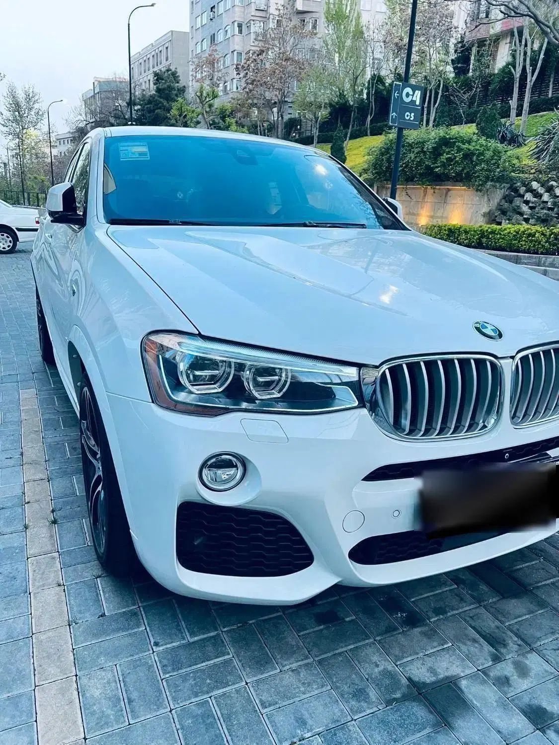 Bmw x4 فول ۶ رادار ۲۰۱۵ بیرنگ بسیار تمیز|خودرو سواری و وانت|تهران, سعادت‌آباد|دیوار