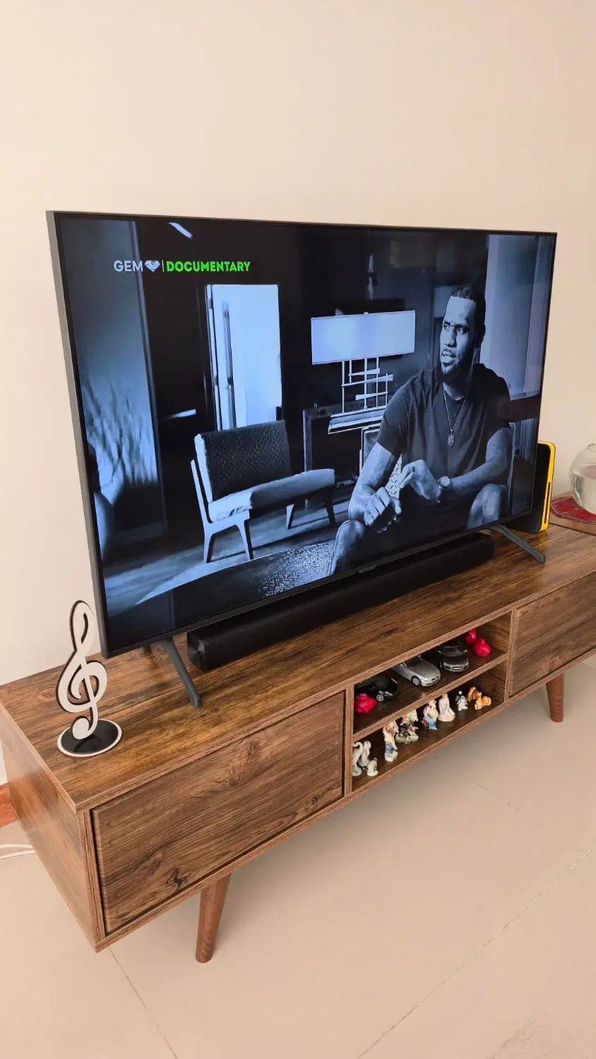 تلویزیون ۵۰ اینچ 4K سامسونگ مدل TU7000|تلویزیون و پروژکتور|تهران, آبشار تهران (دریاچه)|دیوار