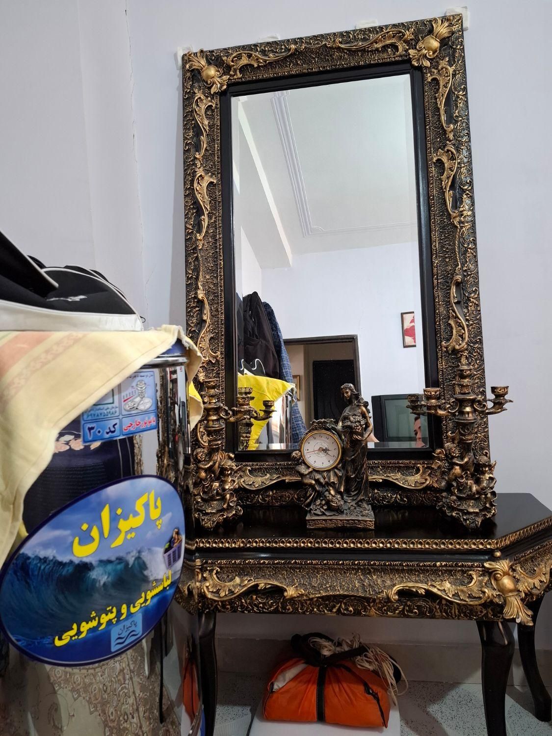 اینه و شمعدانی|آینه|کرمانشاه, |دیوار