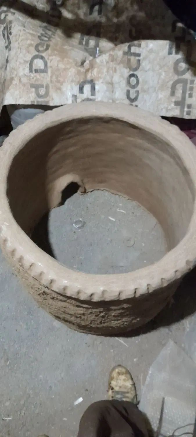 تنو ر دست ساز بسیار محکم وبزرگ بامو بز داخل گل|اجاق گاز و لوازم برقی پخت‌وپز|سنندج, |دیوار