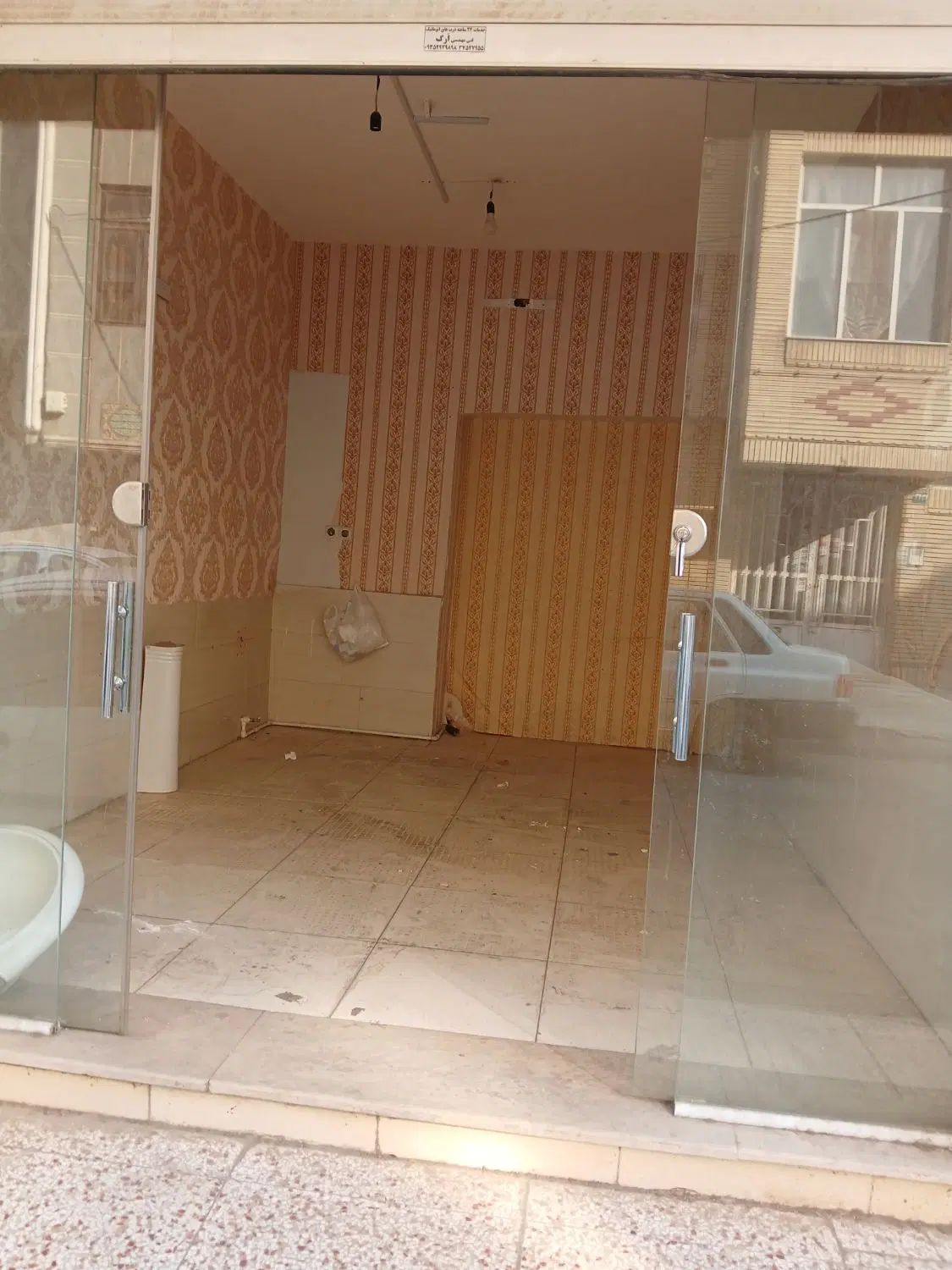 مغازه تجاری،مطهری شمالی۸،بین اندرخ۴و۶تماس بگیرید|اجارهٔ مغازه و غرفه|مشهد, شهید مطهری|دیوار