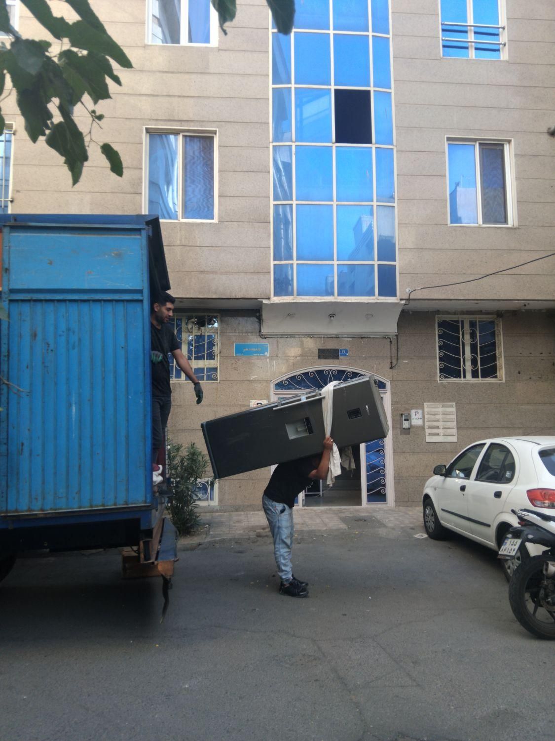 اسباب‌کشی تهران کارگر خالی برای جابه جایی|خدمات حمل و نقل|تهران, بلوار کشاورز|دیوار