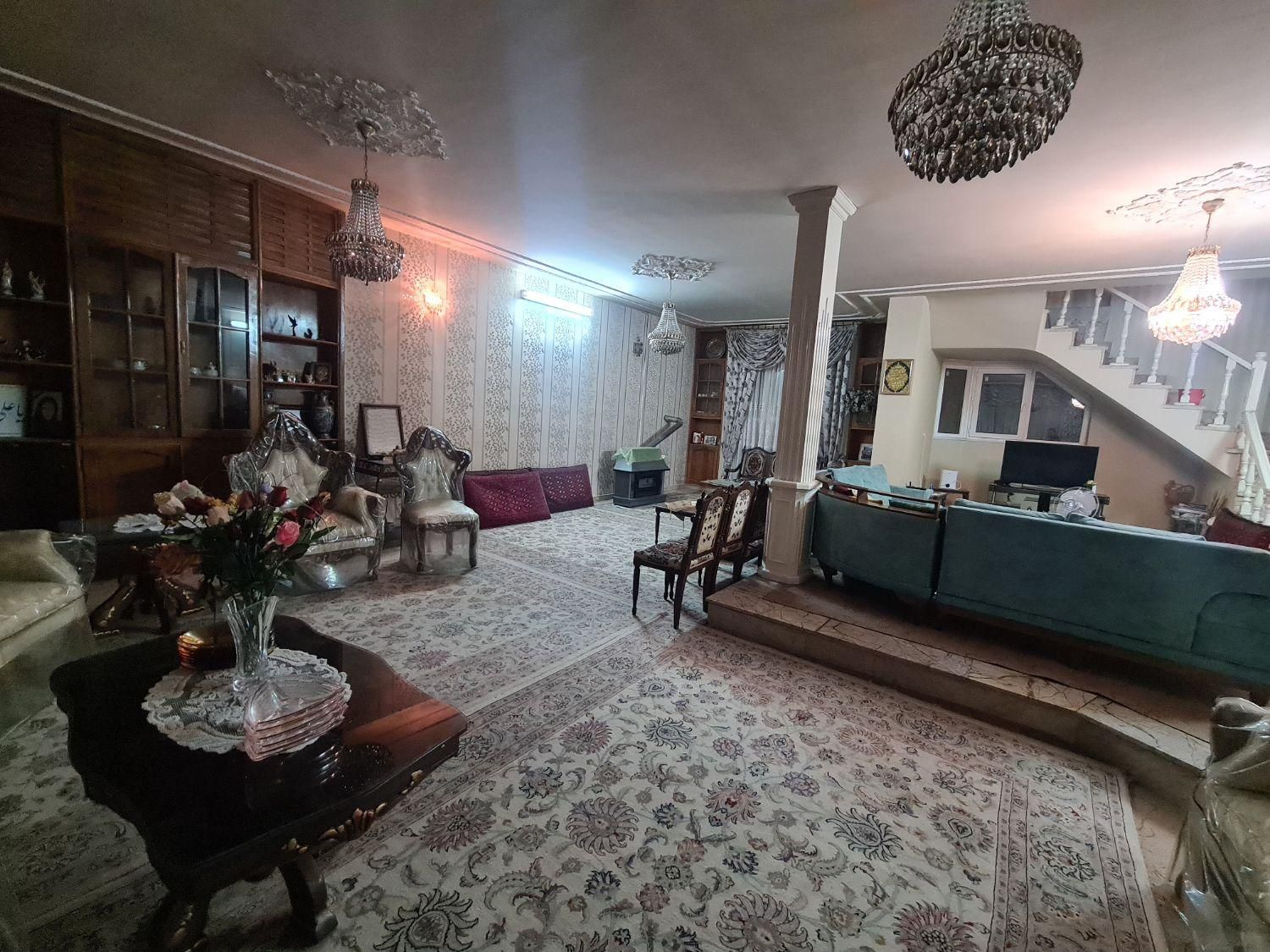 ویلایی ۲۶۰ متر زمین با ۳۰۰ متر بنا دوبلکس کوثر ۲۷|فروش زمین و ملک کلنگی|مشهد, کوثر|دیوار