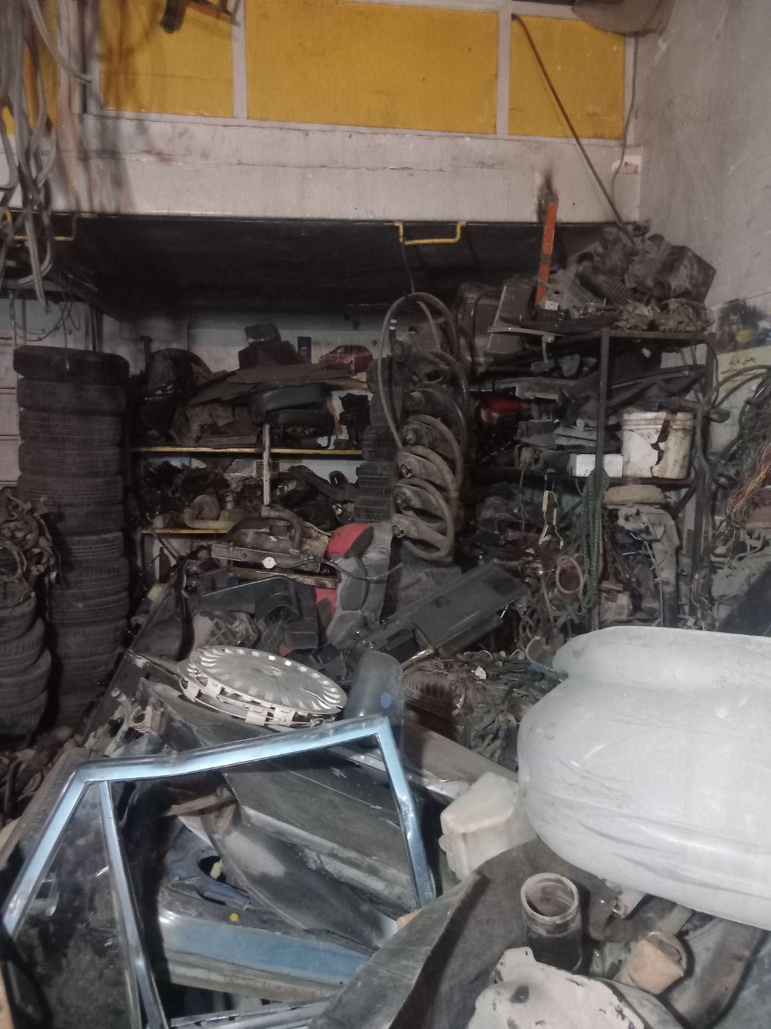 لوازم استوک یا اراقی. خرید خودرو فرسوه|قطعات یدکی و لوازم جانبی|همدان, |دیوار