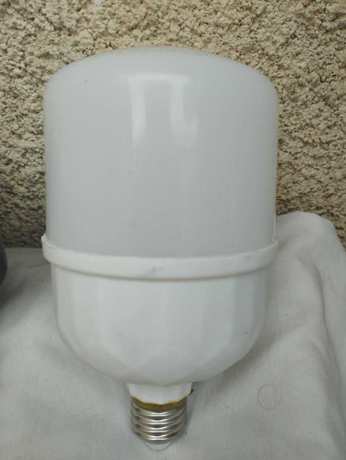 فروش لامپ 100 باگارانتی 1سال|لامپ و چراغ|قم, چهار مردان|دیوار