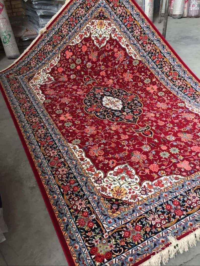 فرش ستاره کویریزدطرح دستبافت لاکی ۷۰۰شانه۲۵۵۰تارکم|فرش|تهران, سبلان (لشگر)|دیوار