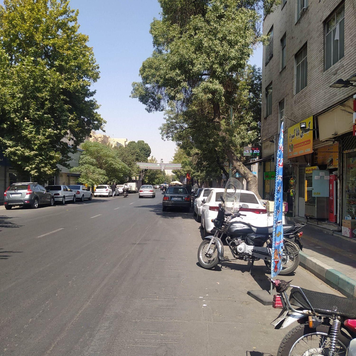 مغازه ۶۰ متری بر اصلی مناسب برای تمامی مشاغل|اجارهٔ مغازه و غرفه|تهران, امیریه|دیوار