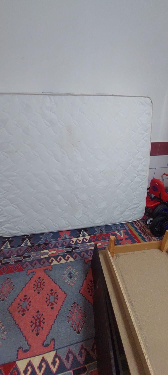 تخت خواب و خوشخواب|تشک تختخواب|فیروزآباد (فارس), |دیوار
