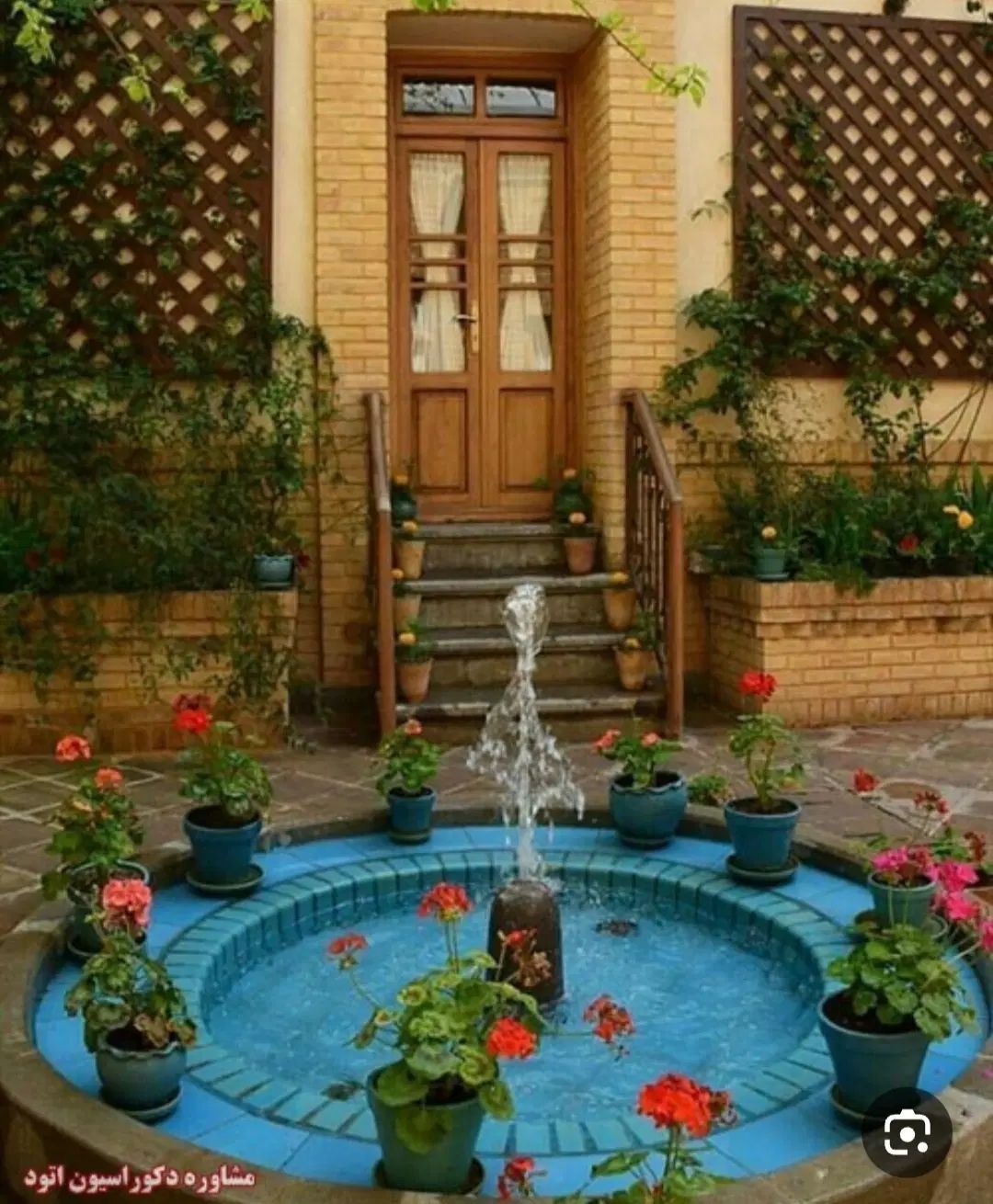 اجاره منزل دربست حیاط داراتوبان خرازی صمدیه|اجارهٔ خانه و ویلا|اصفهان, آفاران|دیوار